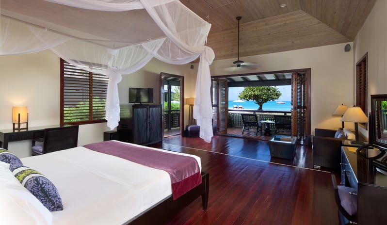 Beachfront Suite 1_143